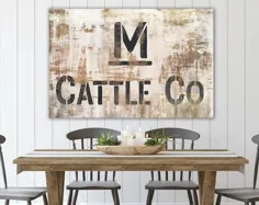 Cattle Company Family Sign Modern Farmhouse Wall Decor، Personal Farm Ranch Decor، Rustic Chic H