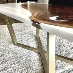 میز قهوه چوب سخت با پایه های چوبی هندسی