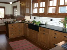 میزهای آشپزخانه: گزینه های زیبا و کاربردی برای طراحی