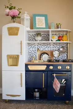 Fixer Upper Style Play Kitchen Makeover - بث درایر