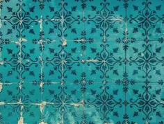 Azulejos پرنعمت ، کاشی های سنتی پرتغالی Wall Mural • Wall Mural Pixers® - ما برای تغییر زندگی می کنیم