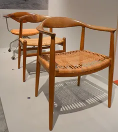 کلاسیک طراحی: صندلی توسط هانس وگنر 1949 - بررسی معماری و طراحی دانمارکی