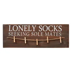 Barnyard Designs Lonely Socks Seeking Sele Mates Sign Room Laundry Decor 19.75 "x 7" - Walmart.com