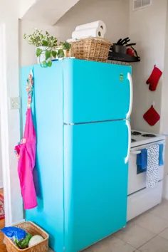 DIY: چگونه کاغذ تماس را روی یخچال خود قرار دهم (عکس های قبل و بعد!)