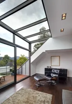 Haus aus Glas، Holz und Beton kombiniert Retrostil mit Minimalismus |  Betonhaus ، Architektur ، Architektur haus