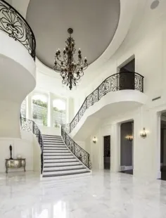 Lane Myers Construction Custom Home Builder Loeffler Residence Draper Utah Versailles Inspired Entryway White Marble Floor Grand... |  پیمانکار مورد علاقه |  خانه سازان ، خانه سازان سفارشی ، خانه