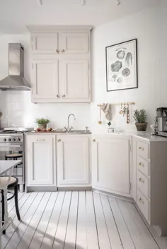 آشپزخانه بژ همراه با عناصر قرن - طراحی COCO LAPINE