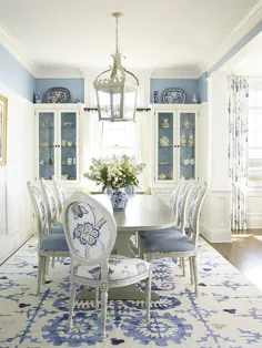 اتاق ناهار خوری به سبک ساحلی به رنگ آبی و سفید درجه یک - Decoist