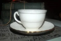 اوایل اواسط قرن 1940 ست چای ناسازگار ست فنجان تخت با |  اتسی