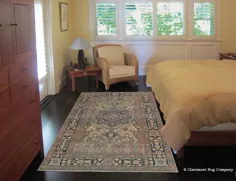 فرش های ایرانی به اندازه منطقه یک فضای آرام را به اتاق خواب مهمان دنج می آورند
