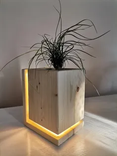 کاشت چوب و لامپ LED QUBert | لامپ چوبی | لامپ محیطی | چراغ شب | کاشت چوب | لامپ میز | سازمان دهنده میز | لامپ مکعب | لامپ مینیمالیست