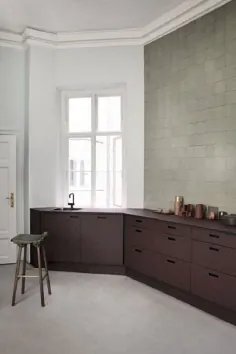 رنگ های غیر معمول کابینت آشپزخانه که فقط کار می کنند
