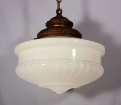 لامپ آویز بزرگ عتیقه با سایه شیشه شیر اصلی ، پ.  1910 NC547 برای فروش |  آنتیک دات کام |  طبقه بندی شده