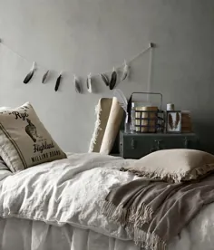 13 روش ساده که می توانید اتاق خواب خود را حتی بیشتر از آنچه در حال حاضر است دنج تر کنید
