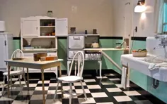 بازسازی آشپزخانه دهه 1930؟  آنچه در واقع به نظر می رسند در اینجا است