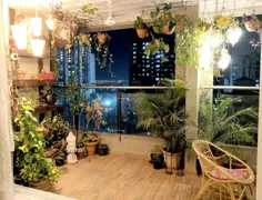 یک باغ بالکن در بمبئی: تراس آشکار می شود • یک بار آجر