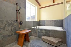 ایده های طراحی حمام الهام گرفته از ژاپن - سنگ طبیعی