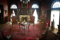 Rockcliffe Mansion: یک افسانه خانه خالی از سکنه در هانیبال ، شایسته خود تواین - Wytchery: A Gothic Cabinet of Curiosures and Mysteries