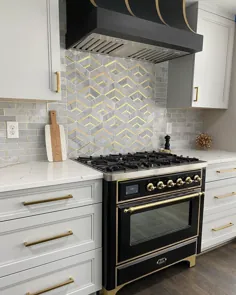 ILVE لوازم خانگی استرالیا در اینستاگرام: "کلاسیک ، بی انتها و کاملا شیک - اجاق گاز سری M096DNE3 Majestic با رنگ مشکی و طلایی براق در خانه این آشپزخانه است.  ؟  ؟:... "