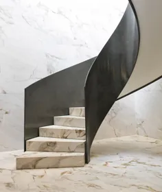 طراحی بروک آبرامز در اینستاگرام: "راه پله زیبا از سنگ مرمر و استیل توسط معمار فرانسوی ، ژان نوول".