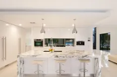 ایده های طراحی نیمکت آشپزخانه - با الهام گرفتن از عکس های نیمکت آشپزخانه از Australian Designers & Trade Professionals - Australia |  hipages.com.au
