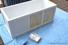 جعبه / نیمکت ذخیره سازی در فضای باز - شن و ماسه و سیزال