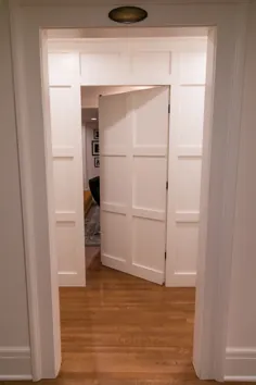 درب باز چوبی سفید