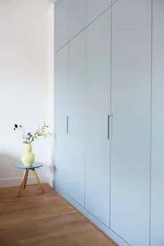 طراحی داخلی آشپزخانه و کابینت های سفارشی به رنگ سبز و آبی برای منزل در اوترخت - Studio Binnen