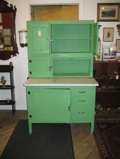 کابینت های آشپزخانه Vintage به سبک "Hoosier"
