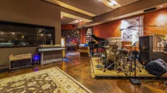 5 خانه با استودیوهای ضبط حرفه ای و اتاق های موسیقی