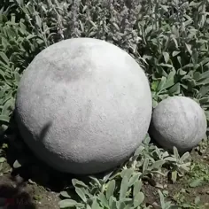 توپ های دکور باغ