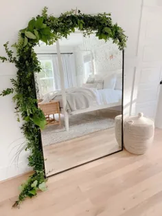 گشتی در یک اتاق خواب سفید و سبز + دوست داشتنی