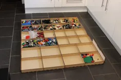 کشوهای ذخیره سازی LEGO به زیبایی در جدول LACK تعبیه شده است - IKEA Hackers