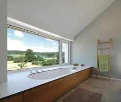 Badewanne mit ausblick in die Landschaft Grimm Architekten Bda Moderne Badezimmer |  احترام گذاشتن
