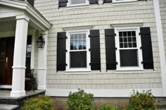 8 رنگ پیچیده خانه بیرونی با پنجره های سیاه - Paintzen