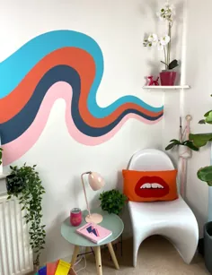 چگونه می توان نقاشی دیواری الهام گرفته از رنگین کمان را در فضای داخلی توسط دودلمو انجام داد