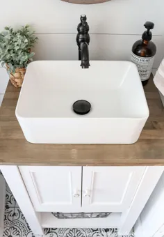Counter-12 سینک ظرفشویی غرق ظرف کوچک DIY Farmhouse Style Vanity Combo |  به سادگی زیبا توسط آنجلا