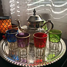 مجموعه ای از 6 لیوان چای پرنعمت مراکزی قوری معتبر و |  اتسی