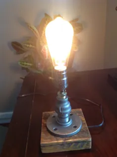 لامپ میز کار لامپ میز فلزی و چراغ چوبی اصلاح شده steampunk |  اتسی