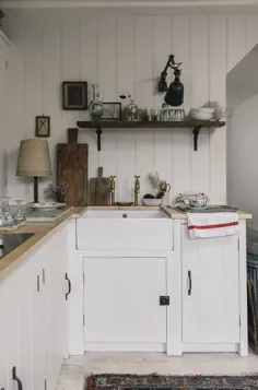 مطالعه موردی آشپزخانه: یک آشپزخانه استاندارد انگلیسی در Kew