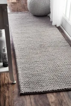 بافت فرش خاکستری روشن بافته شده