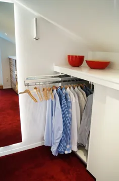 Praktisch - ausziehbare kleiderstangen für faltenfreie hemden schreinerei & innenausbau fuchslocher moderne ankleidezimmer |  احترام گذاشتن