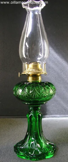چراغ روغن Erin Fan Emerald Green Glass - عتیقه جات چراغ روغن