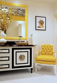 صندلی زرد - هالیوود ریجنسی - حمام - فضای داخلی طوفان