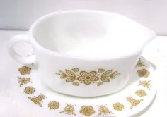 Vintage Gravy Boat and Oval Plate Pyrex Butterfly Gold |  اتسی