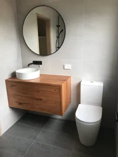 حمام - مبلمان چوب سخت