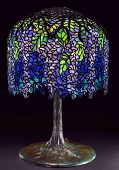 تاباندن اندکی نور به آیکون Art Nouveau Louis Comfort Tiffany