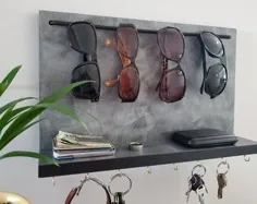 نگهدارنده عینک آفتابی و صفحه نمایش شیشه ای دیوار قفسه کلید |  اتسی