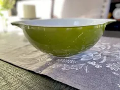 کاسه Pyrex Verde Avocado Green Cinderella Bowl 4 Quart 444 |  اتسی