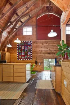 Barn Style House برای فروش - تبدیل منحصر به فرد انبار در واشنگتن